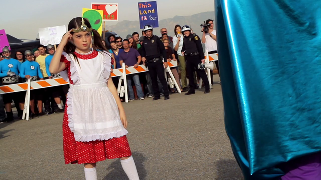 File:Vlcsnap-2012-08-17-19h56m07s162.png