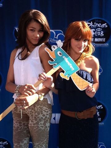 File:Zendaya-and-bella-thorne-premiere-phineas-and-ferb-movie-twitter.jpg