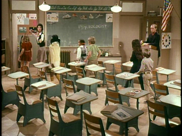 File:Screenshot-TracyGrammarSchoolIllLickYouYet.png