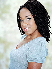 File:Kristolyn Lloyd.jpg