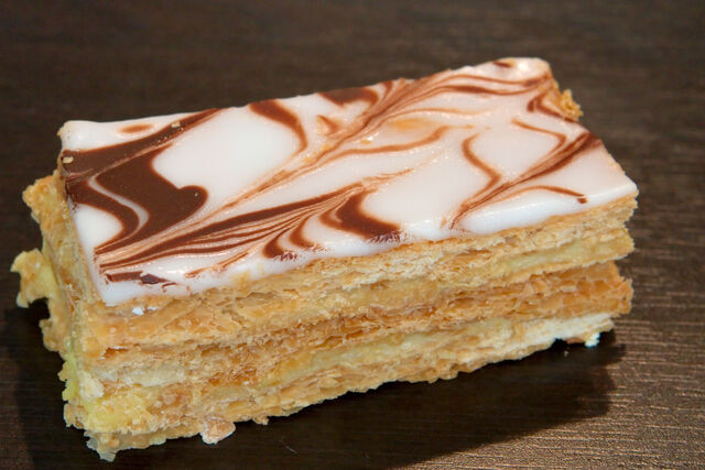 File:Mille-feuille 20100916.jpg