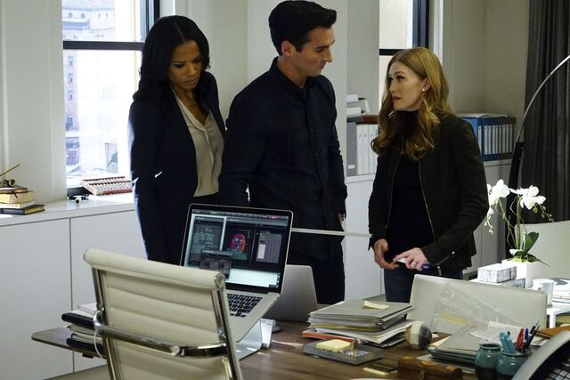 File:1x01-24.jpg