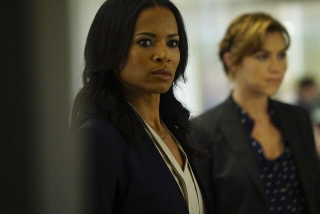 File:1x01-15.jpg