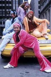 CheetahSistasPose