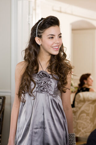 File:Alicia4.jpg