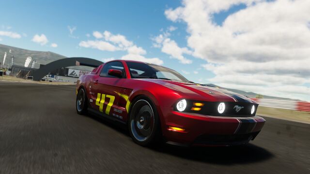 File:Ford Mustang PERF.jpg