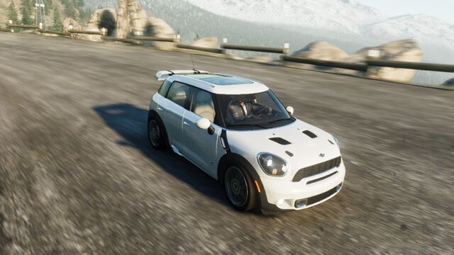 File:Mini Countryman PERF.jpg