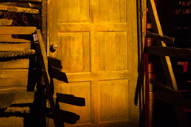 File:Lucifer's funhouse 02.png