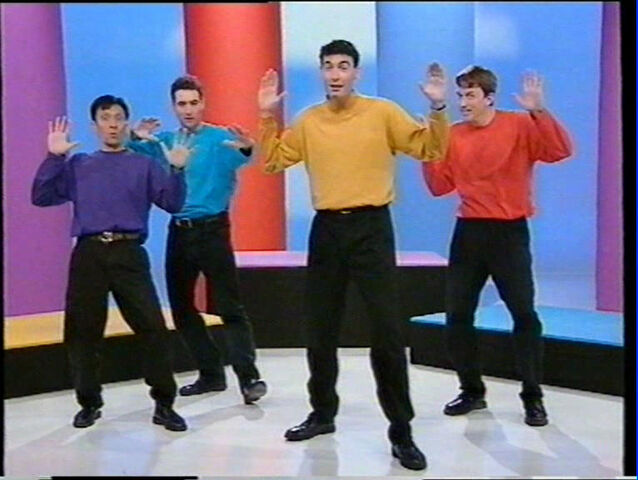 File:The Wiggles' Statue Skit.jpg