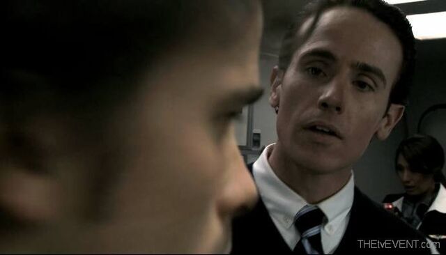 File:1.01-FlightAttendantMale2.jpg