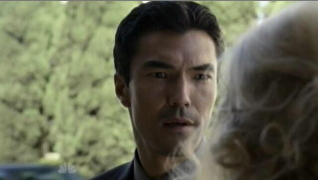 File:1.06-SimonMeetingViolet.jpg