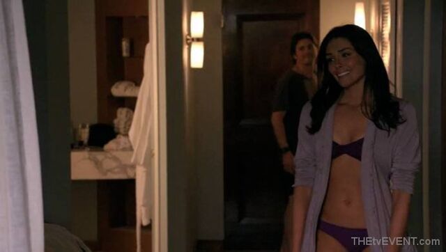 File:1.02-VickyVisitsLeila.jpg