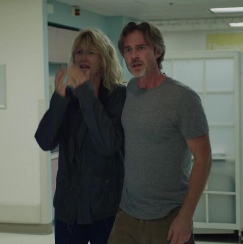 File:Hazel's parents.jpg