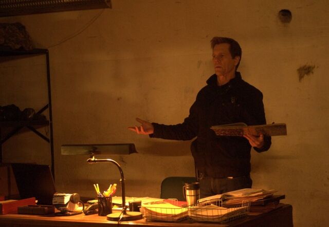 File:The Following 1x11-4.jpg