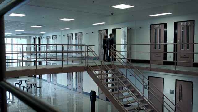 File:Joeprisoncell1.png