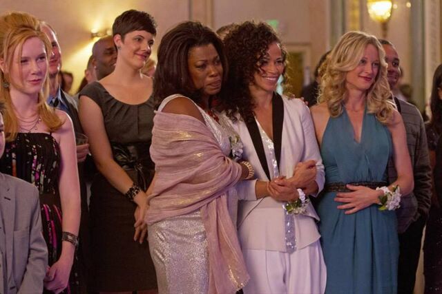 File:The fosters 3.jpg