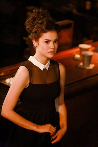 Fichier:The Fosters-1x20-Metropolis-8.jpg