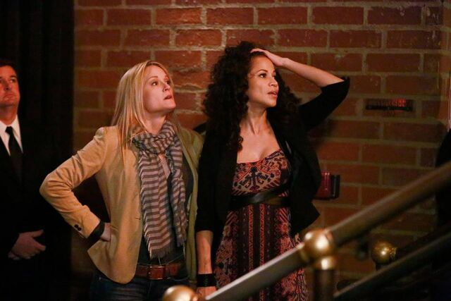 Fichier:The Fosters-1x20-Metropolis-3.jpg