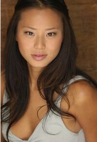Jamie Chung 01