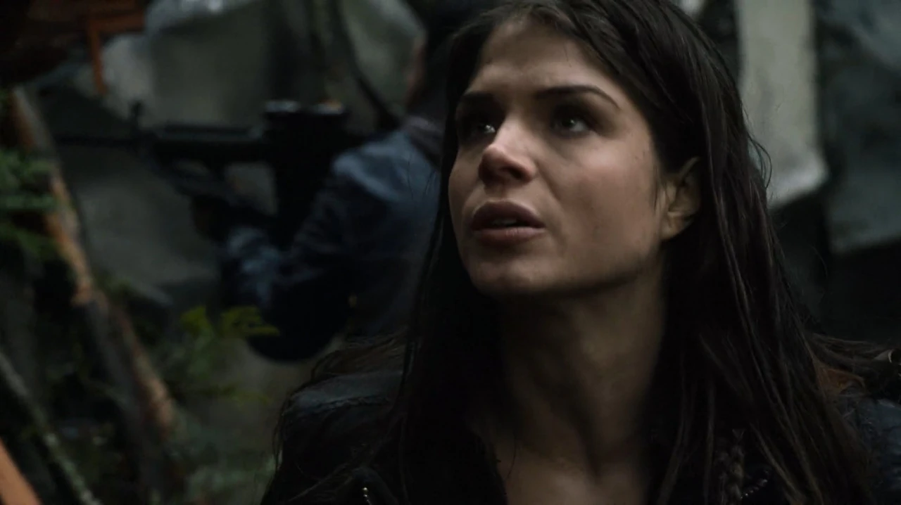 Image Octavia 1x13.jpg The 100 Wiki FANDOM powered by Wikia