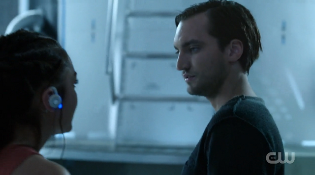 File:MurphyRaven4x06.png
