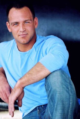 File:Ty Olsson (2).jpg