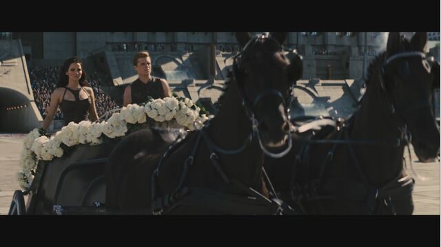 File:Thgchariot12three.jpg