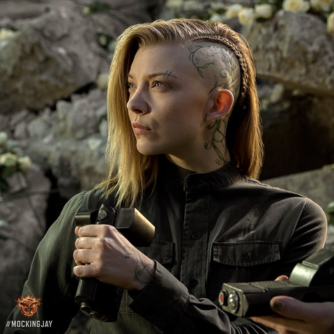 File:Thg-mockingjay-cressida.png