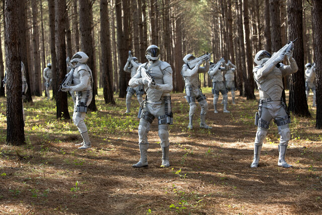 File:District 7 peacekeepers.jpg