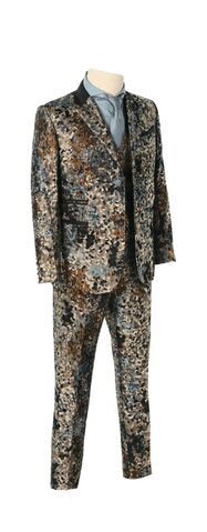 File:CladiusSuit.jpg