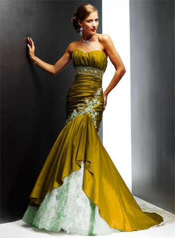 File:Alyssa's dress.jpg