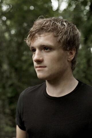 File:Peeta 7.jpg
