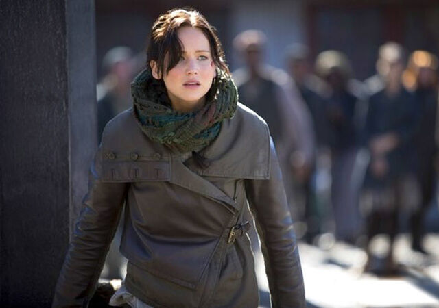 File:Cf hungergames-katniss-whipping.jpg