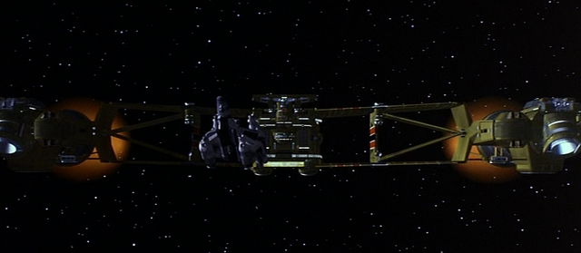 File:Kodan Command Ship preparing to ram Gunstar One.png