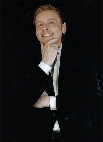 File:Mario Iván Martínez.png