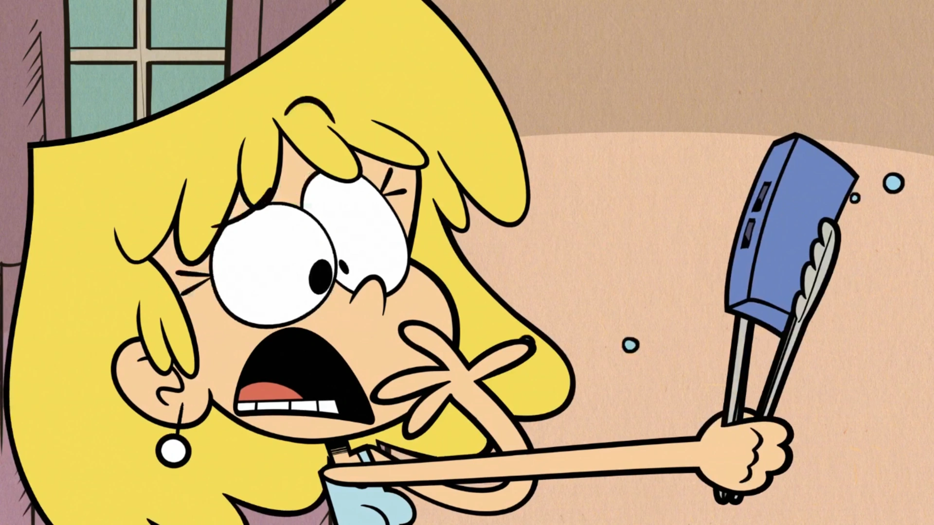 Image - S1E06A Lori's shocking discovery.png  The Loud 