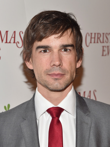 File:Christopher Gorham.png