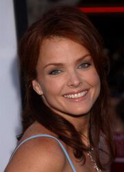 Dina-meyer-6847