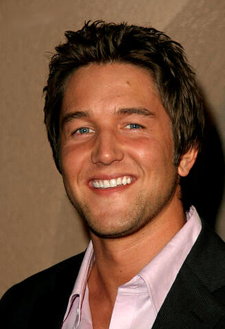 File:Josh Braaten.jpg