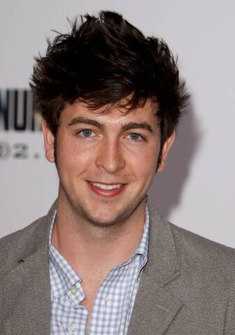 File:Nicholas Braun.jpg