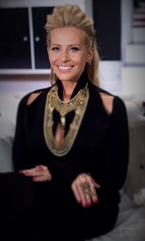 File:Dina Manzo.jpg