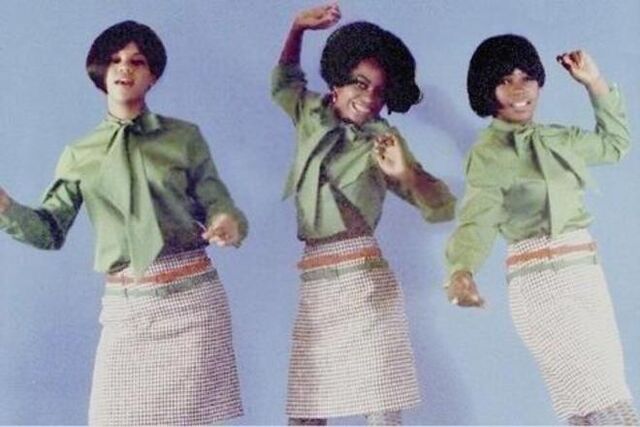 File:The Supremes 1966.jpg