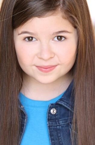 File:Addison Photoshoot.jpg