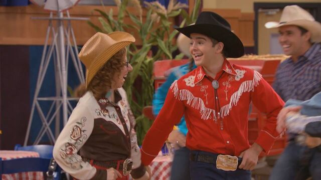 File:Ddsquaredance.jpg