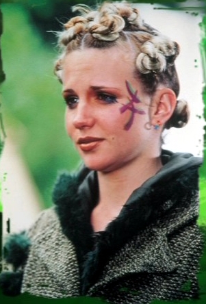 File:Amberseries4.28.jpg
