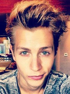 File:James-mcvey.jpg