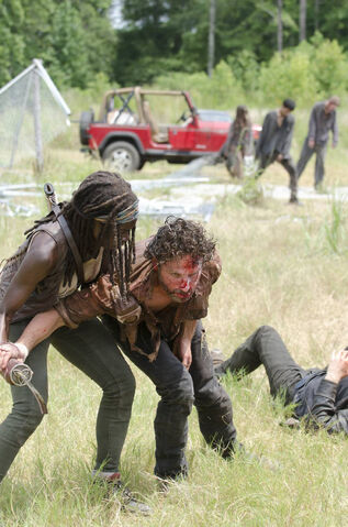 Archivo:Walking-Dead-408-014.jpg