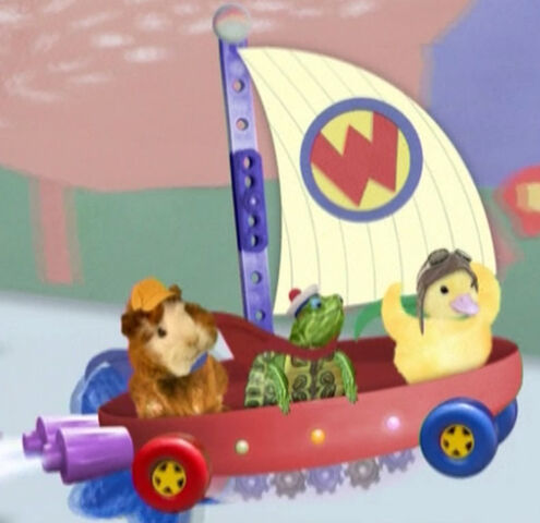 File:Red Back Wheels Flyboat.jpg