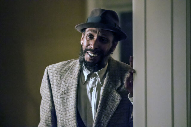 File:S1E2.11.jpg