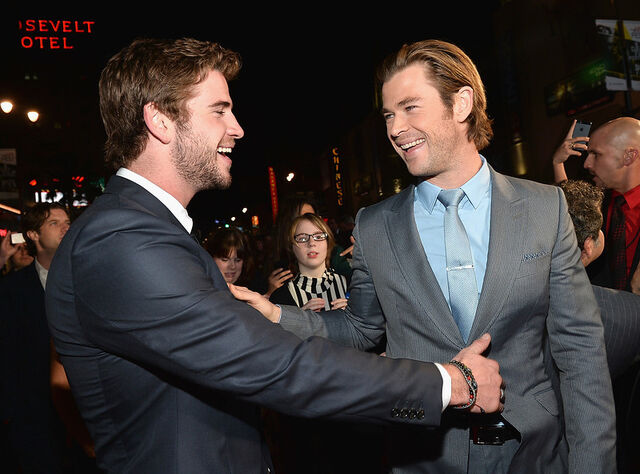 File:Thor premiere1.jpg